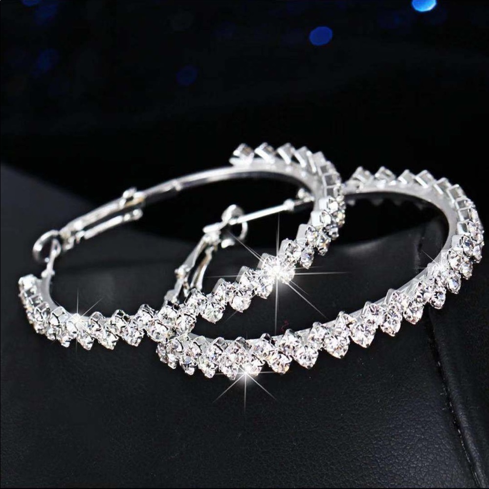 New silver plated earrings
